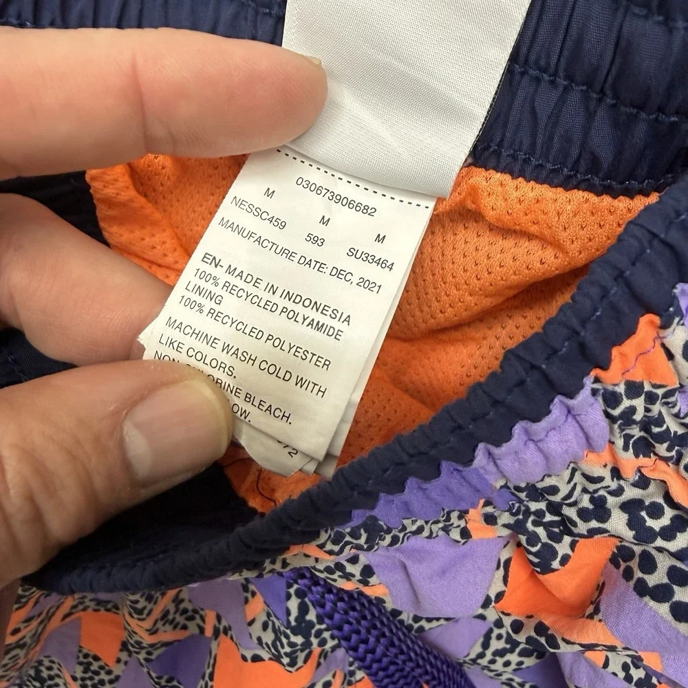 Nike‎ Swim Shorts lined mens size medium Purple / Orange geometric print